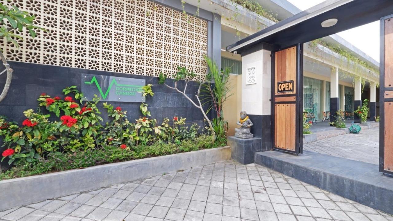 V Canggu Dormitory Exteriér fotografie